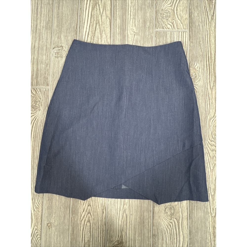 NWT‎ BCBG MAXAZRIA Dark Chambray Unlined Skirt Casual Comfortable Womens SZ 12